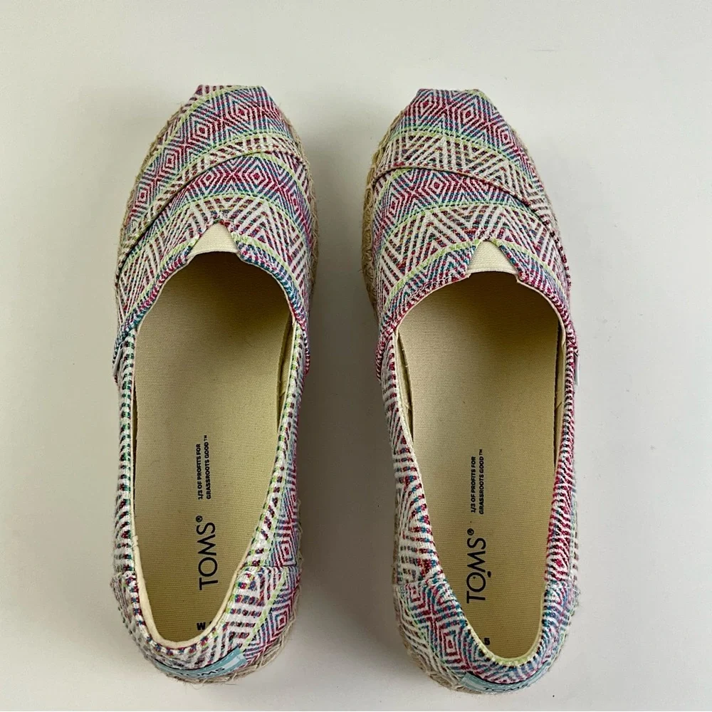 Toms Alpargata SlipOn Size 8.5 - Picture 2 of 12